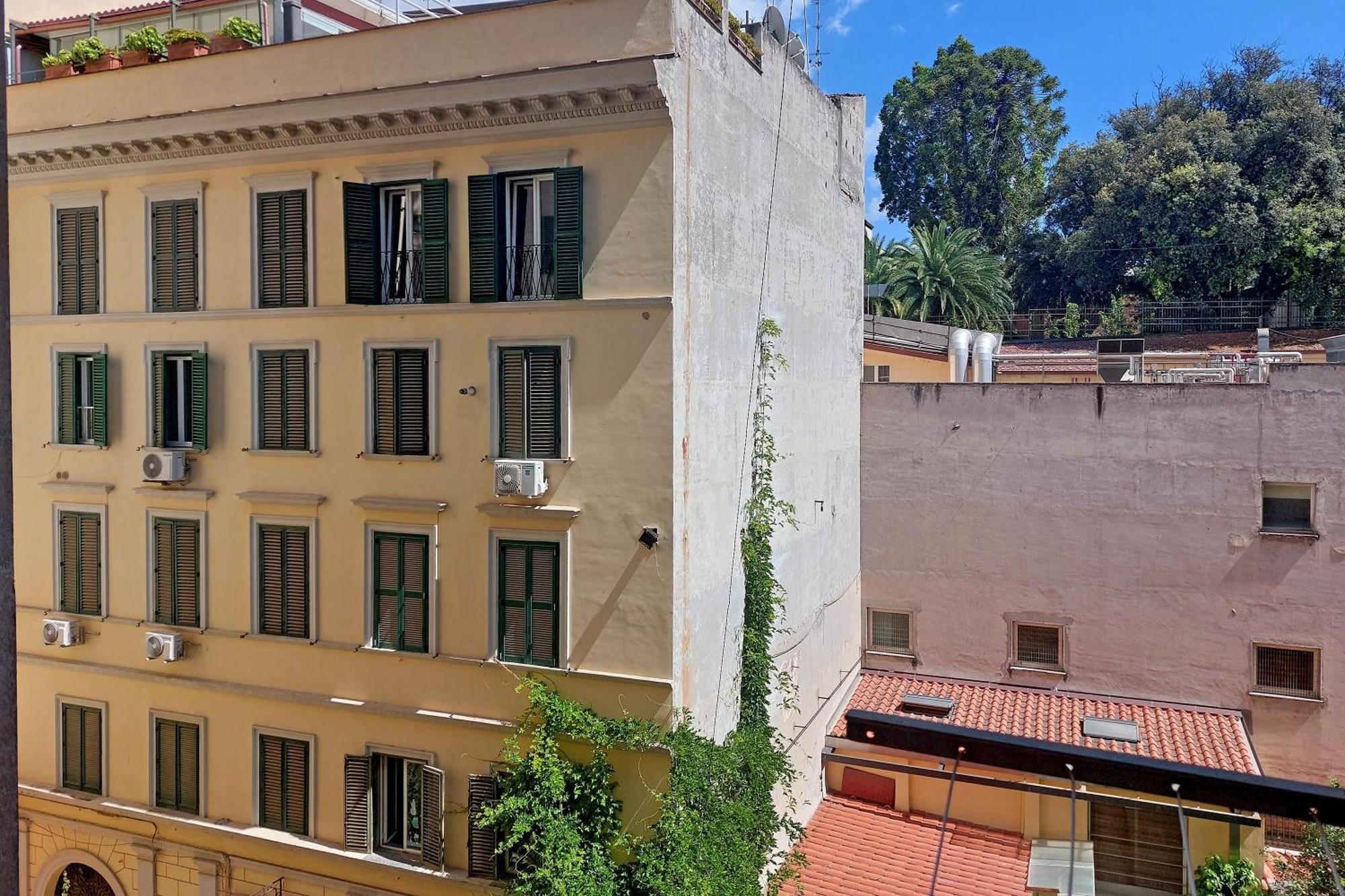 Ych-Comfortable 2 Bedrooms Flat Near Colosseum Rom Exterior foto